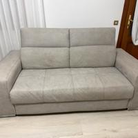 2 divani da tre posti