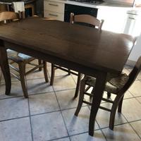 Tavolo da cucina allungabile in legno