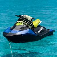 Sea-Doo Spark 90 con pedana