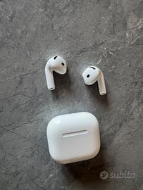 AirPods 4