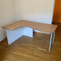 Scrivania angolare