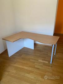 Scrivania angolare