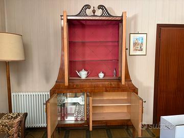 Credenza