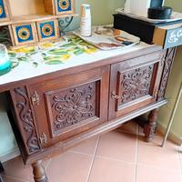 Merce mista mobili abbigliamento