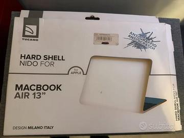 Custodia rigida Tucano Hard Shell Nido per MacBook
