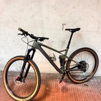 Cube  Stereo one22 hpc TM 29