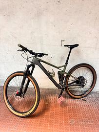 Cube  Stereo one22 hpc TM 29