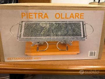 Pietra ollare con formelli