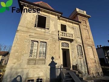 Villa di 250 m² con 5 locali a Caorso