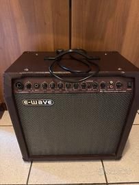 Amplificatore chitarra acustica e voce E-Wave AE30