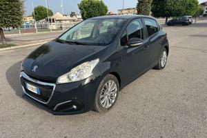Peugeot 208 BlueHDi 75 5 porte Allure