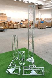 Struttura in ferro zincato per allestimenti