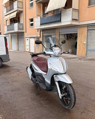 Piaggio Beverly 350 Sport Touring ABS ASR