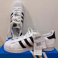 Adidas Superstar originali nuove.