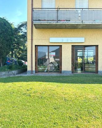 NEGOZIO A PIAN CAMUNO