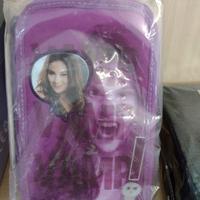 Astuccio tre cerniere Chica Vampiro con colori