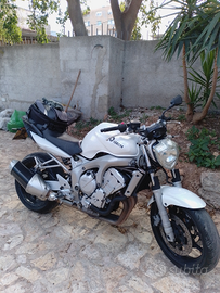 Yamaha FZ6