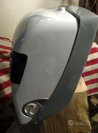 10 Dispenser rotolo carta 