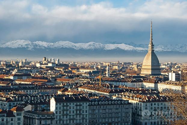 Stanza in appartamento a Novara