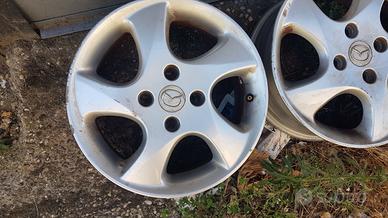 Set di 4 cerchi in lega da 15 Mazda Ford ecc. 