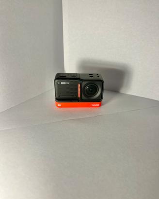 Insta360 One Rs 4k edition + mega kit di accessori