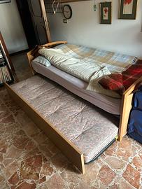 Letto singolo con 2’ letto estraibile