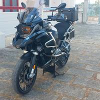 BMW R 1200 GS ADVENTURE - TRIPLE BLACK anno 2017