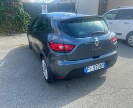 Renault Clio 1.2 75CV 5 GPL/Benzina