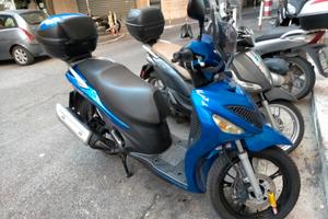 suzuki sixteen 150 scooter a ruote alte