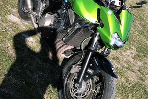 Kavasaki z 750