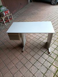 scrivania per dattilografia Olivetti
