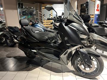 Yamaha X-Max 300 Iron Max 2020