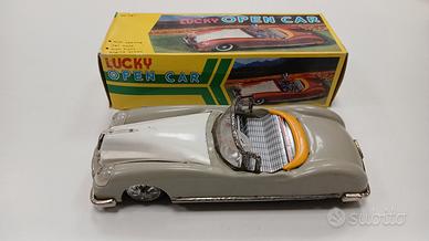 AUTO SPORTIVA IN LATTA VINTAGE IN SCATOLA ORIGINAL