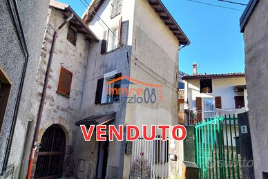 PORZIONE DI CASA - CORTENOVA