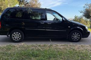 KIA CARNIVAL ECCEZZIONALE 