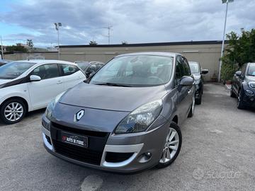 Renault Scenic X-Mod 1.5 dCi 110CV Luxe navi