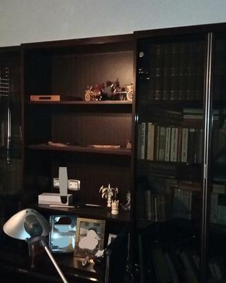 Libreria componibile legno scuro + scrivania