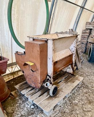 pigiadiraspatrice pigiatrice uva motore elettrico