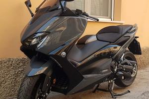 Yamaha T Max 560 - 2021