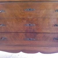 comò e specchiera d'epoca