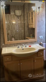 Mobile bagno completo di specchio con applique