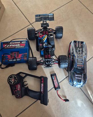 Traxxas e-revo 1/16