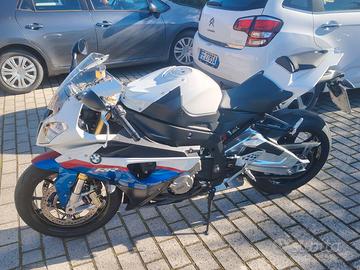 MOTO S1000RR