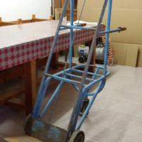 Carrello a 3 ruote