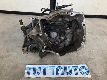 Cambio Renault Kangoo 2005 1149cc B. D4F F7