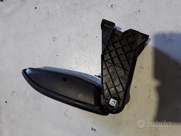 BRACCIOLO CENTRALE CITROEN DS3 Serie A0560501001 (