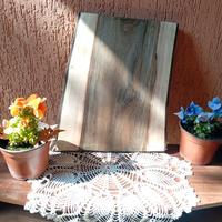 Tagliere artigianale in legno di noce massello – l