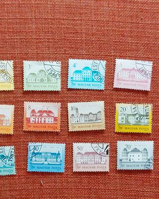 12 francobolli Ungheria 1986 serie Castelli