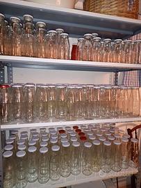 Bottiglie di vetro varie dimensioni per conserve o