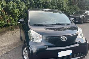Toyota IQ
